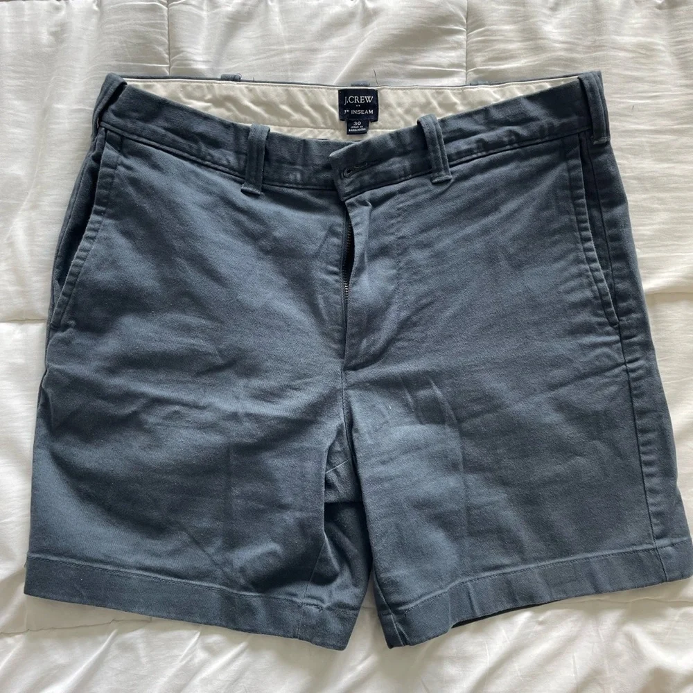 J. Crew 7” Inseam Shorts - Picture 1 of 3